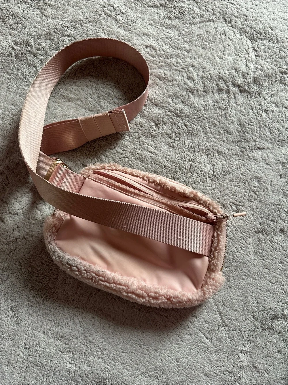 lululemon athletica plush sherpa